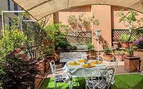 Alma Vacation Apartment In The Centre, Big Terrace