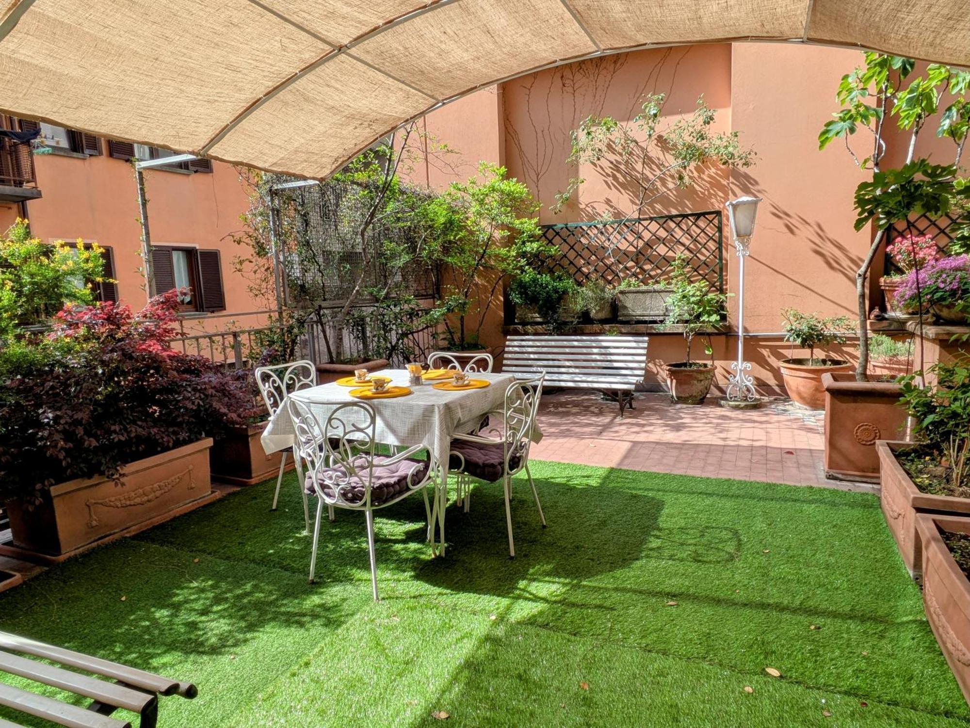 Alma Vacation Apartment In The Centre, Big Terrace Milano Esterno foto